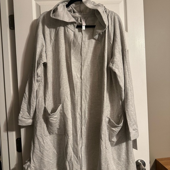 Gilligan & O'Malley Light Gray Robe - Picture 4 of 5